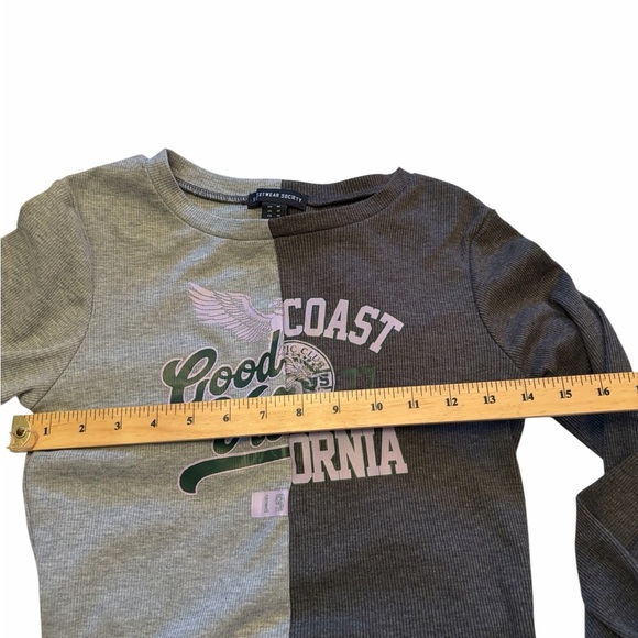 Streetwear Society Graphic Pullover Long Sleeves Gray/Green-Size Small - Picture 2 of 6